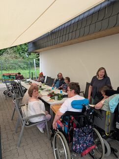 Bauernhofpädagogik findet seit September 2021 nun regelmäßig 2x im Monat statt 